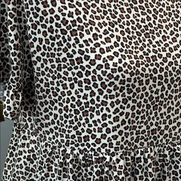 JODIFL Animal Print Short Sleeve Top Size S Oversized EUC - Picture 11 of 13
